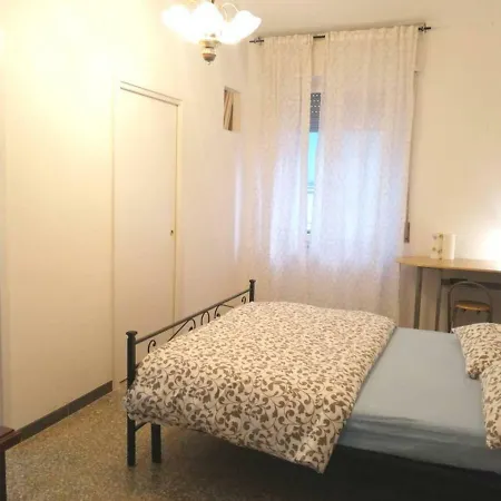 Station Guest house *